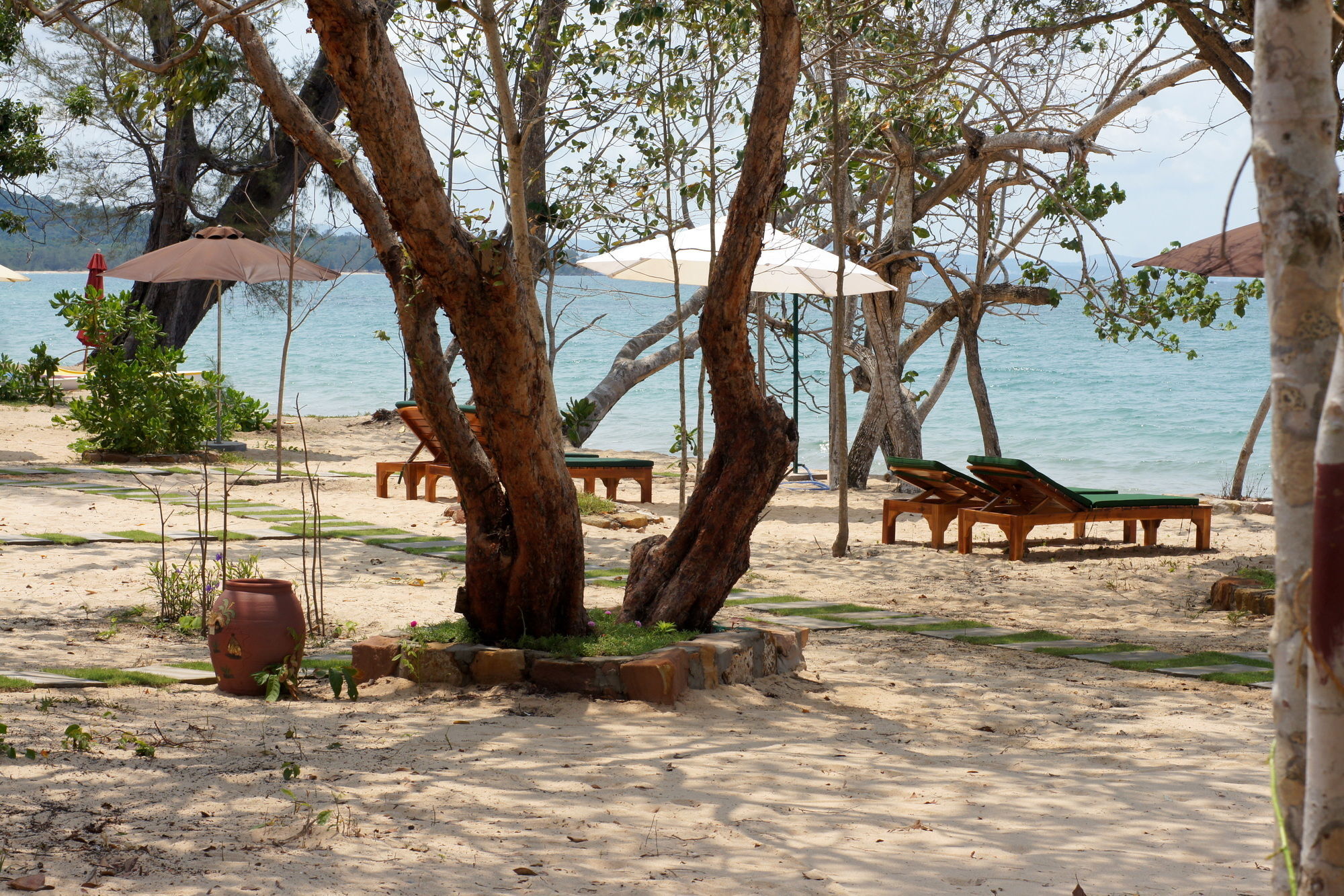 Gold Sand Beach Bungalow Дуонг-Донг Экстерьер фото
